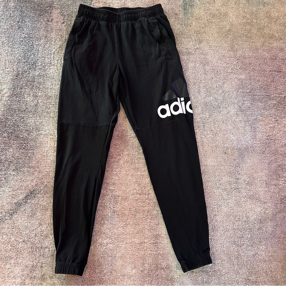Adidas Active/lounge pants Men’s Small